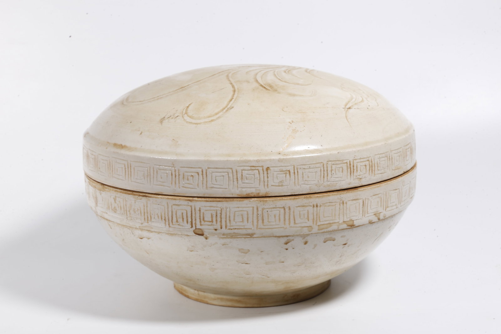 A DING KILN PHOENIX PATTERN HANDHELD BOX - 4