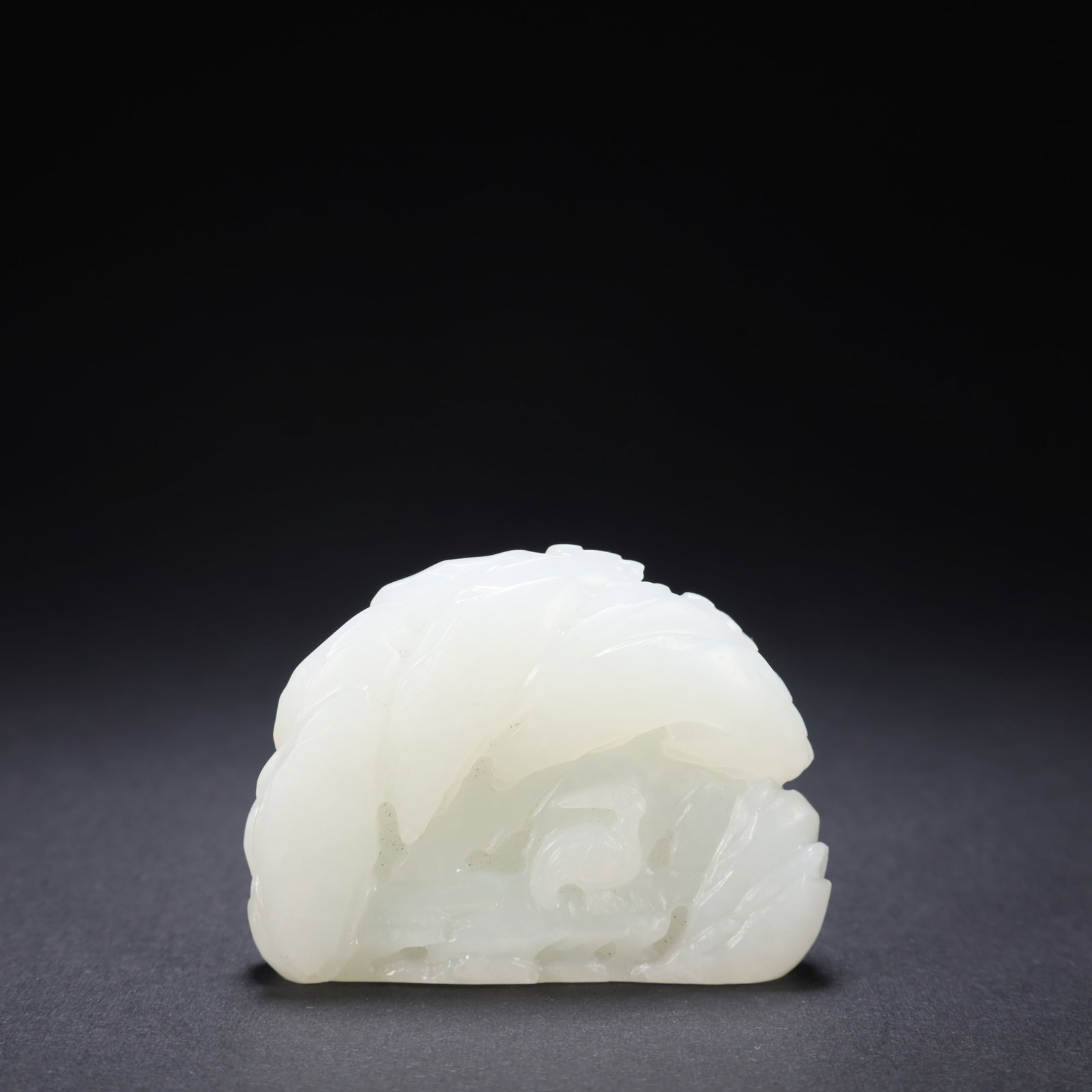 A HETIAN JADE PINE WIND PLAYING WITH CHILDREN (1 of 9)