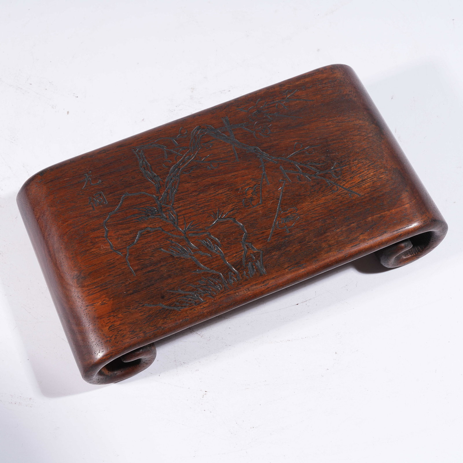 A TABLE STAND WITH FLORAL MOTIF IN HUANGHUALI WOOD (1 of 8)