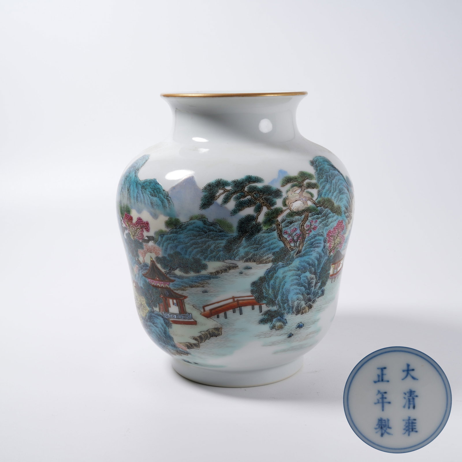 A FAMILLE ROSE VASE WITH LANDSCAPE AND PAVILION PATTERN (1 of 9)