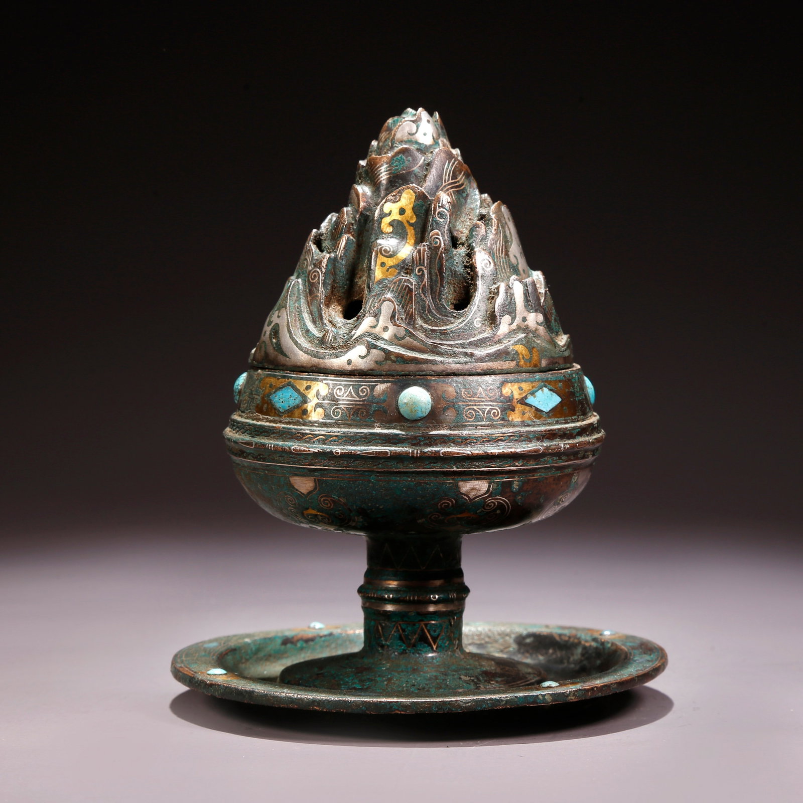 A GILT AND SILVER INLAID BRONZE BOSHAN INCENSE BURNER: Gilt and Silver Inlaid Bronze Boshan Incense Burner