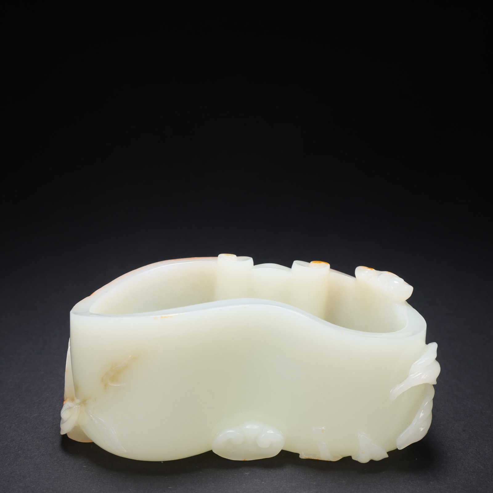 A HETIAN JADE POLYCHROME "LINGZHI RUYI" WATER BASIN: Hetian Jade Polychrome "Lingzhi Ruyi" Water Basin