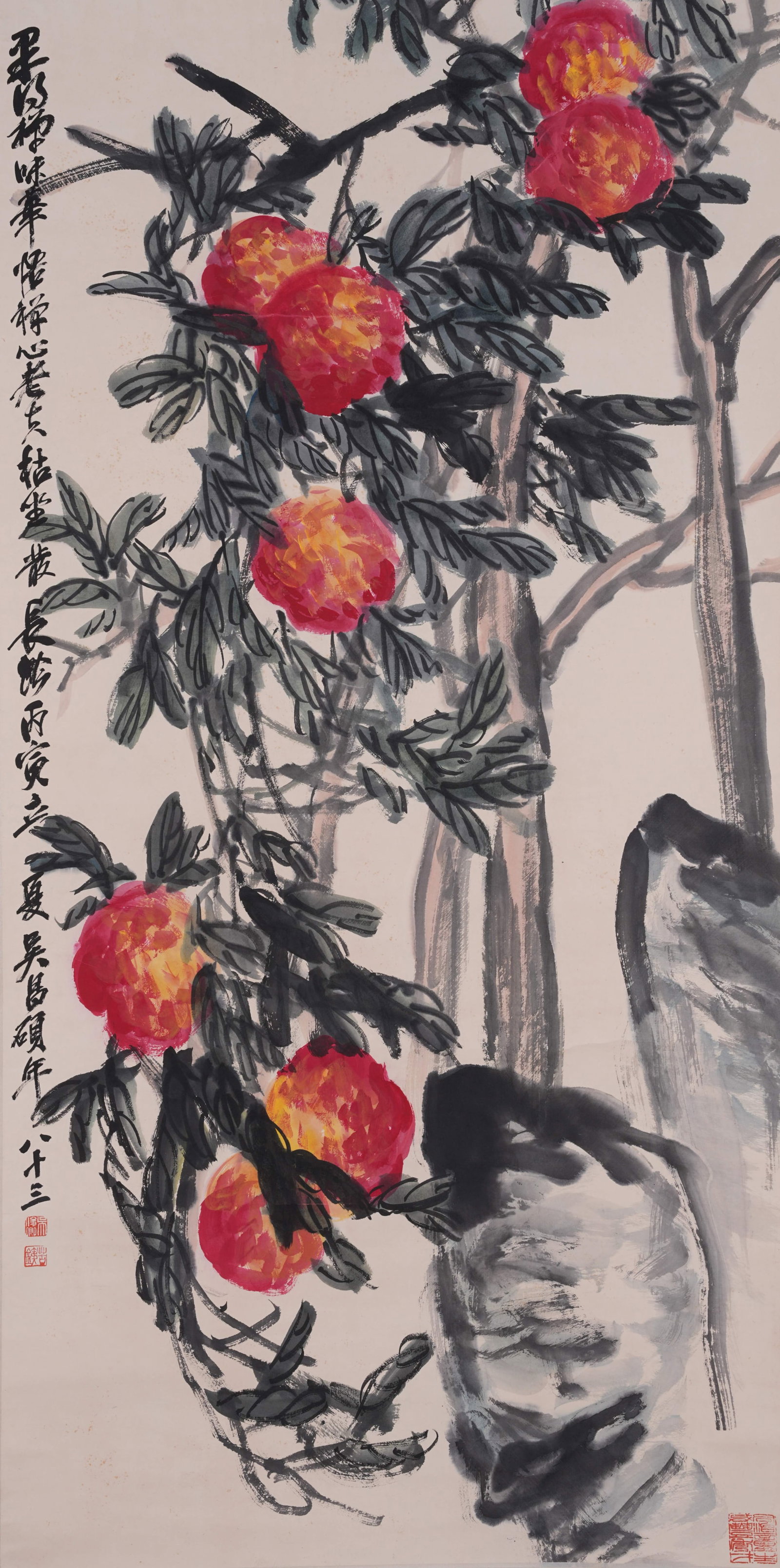 A LONGEVITY PEACH PAINTING ON PAPER BY WU CHANGSHUO.吳昌碩: Longevity Peach Painting on Paper by Wu Changshuo.吳昌碩