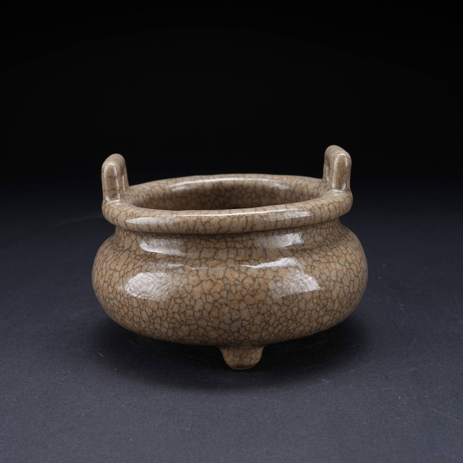 A GE KILN INCENSE BURNER: Ge Kiln Incense Burner