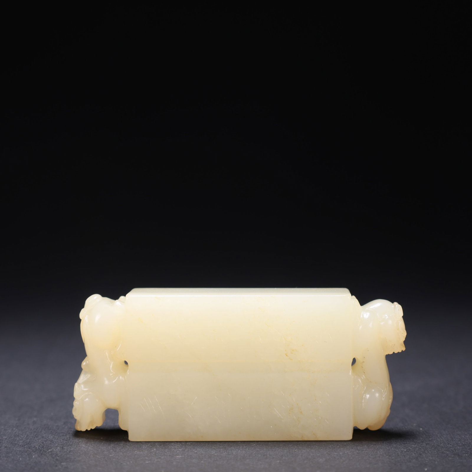 A HETIAN JADE AUSPICIOUS BEAST POETIC PLAQUE: Hetian Jade Auspicious Beast Poetic Plaque