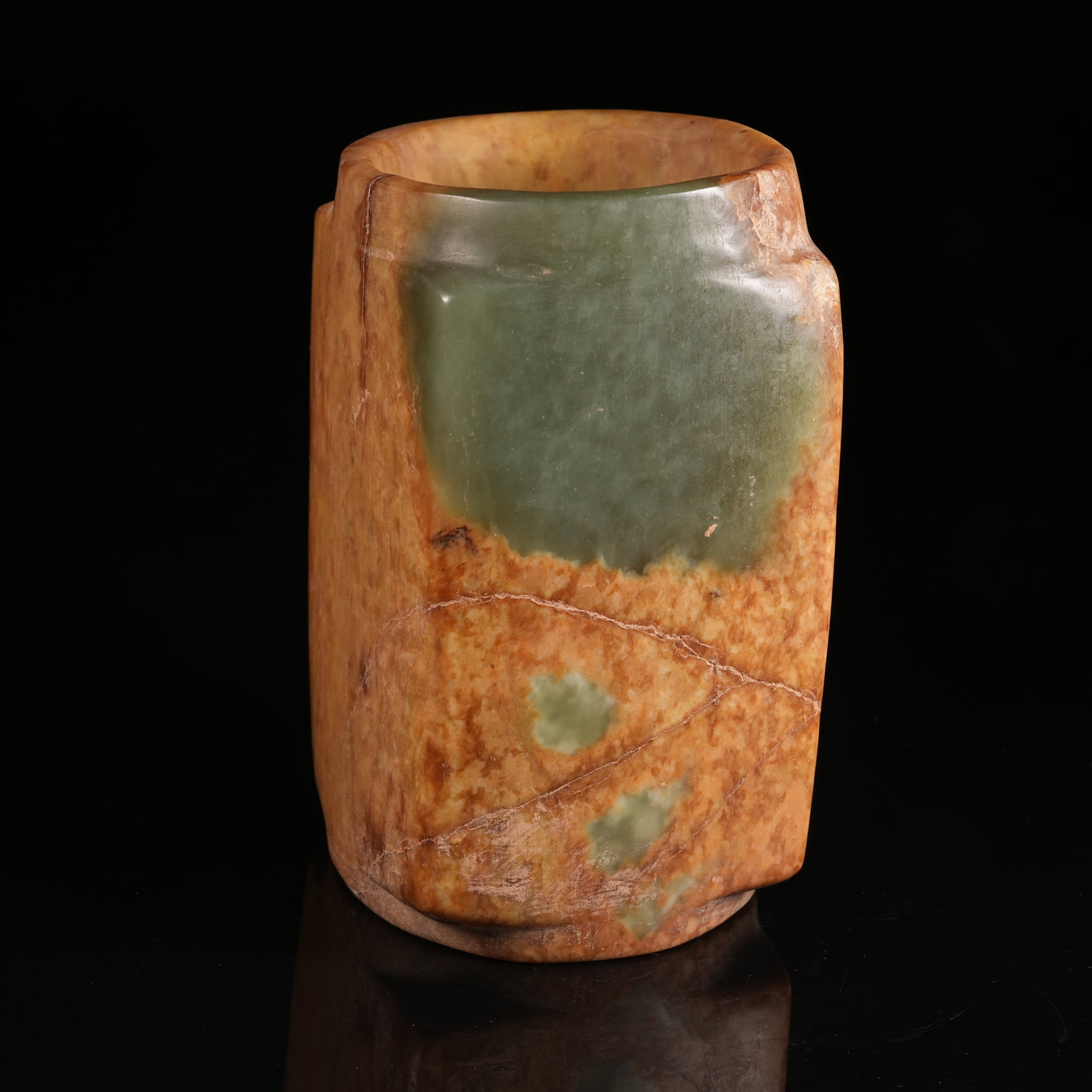 A ANCIENT JADE CONG (1 of 10)