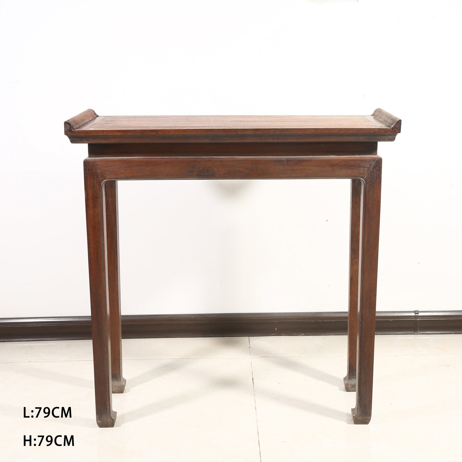 A SMALL HUANGHUALI CURVED-HEAD TABLE (1 of 10)
