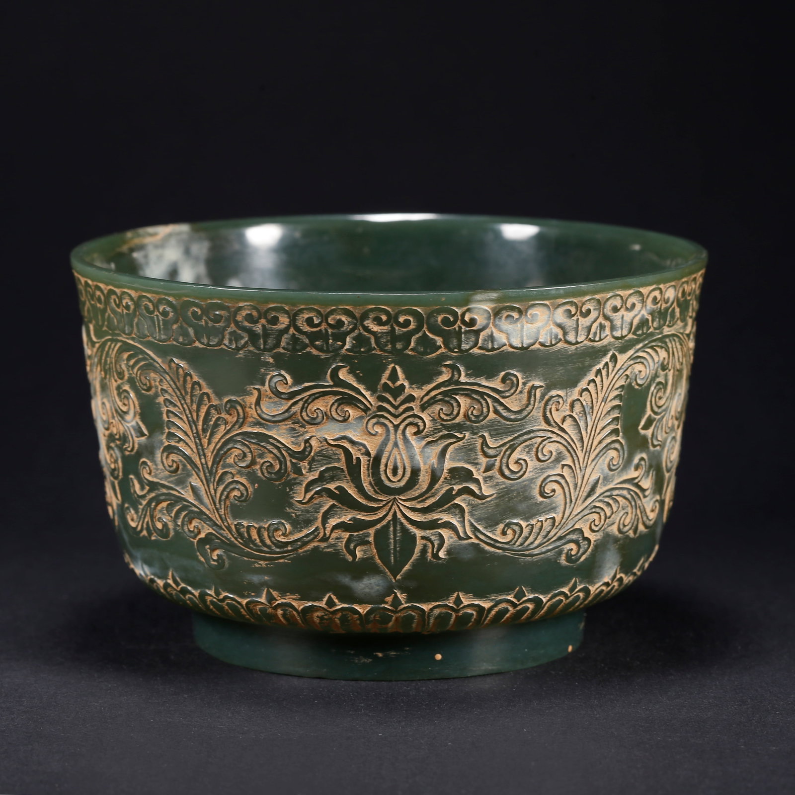 A HETIAN BIYU BOWL WITH FLORAL PATTERN: Hetian Biyu Bowl with Floral Pattern