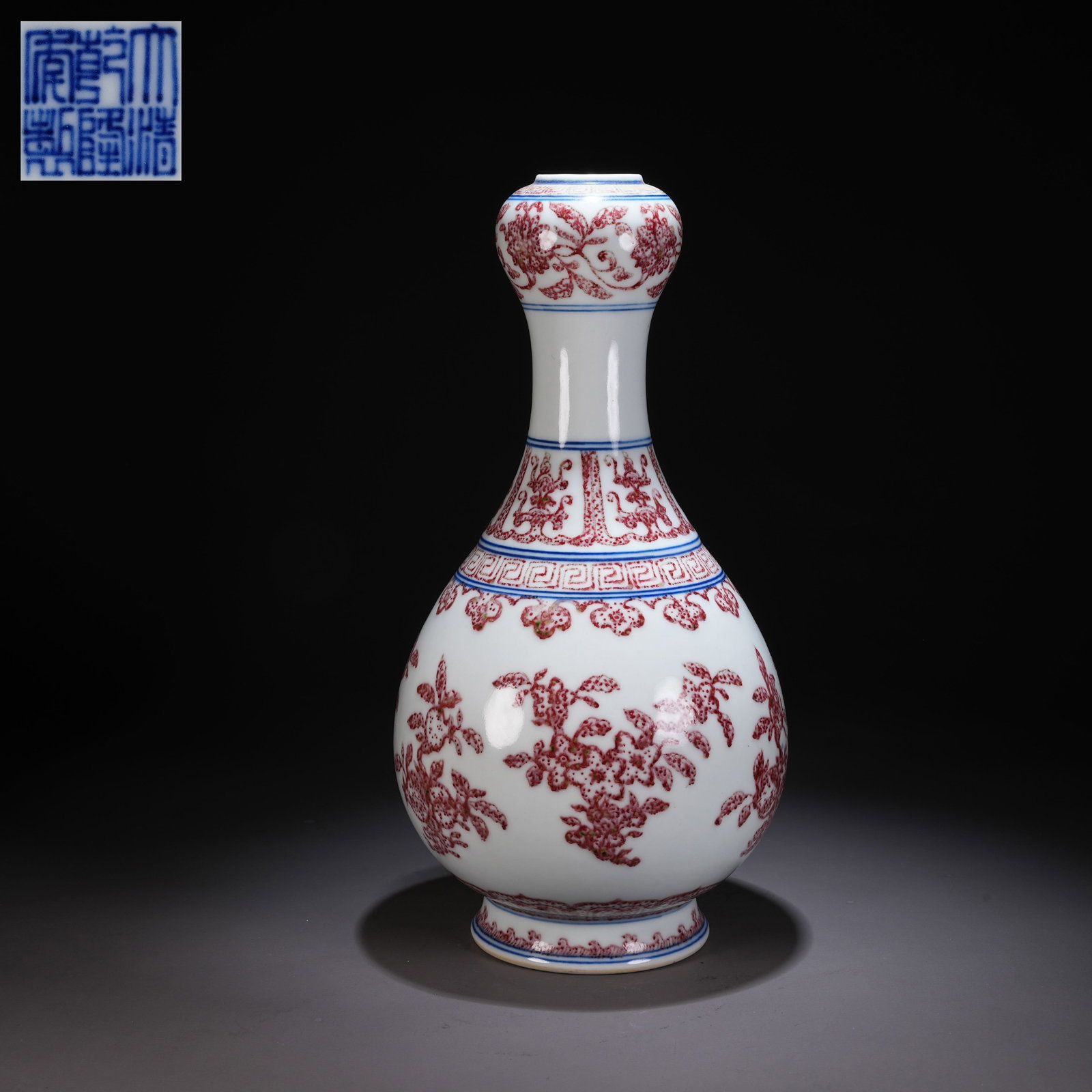 A BLUE-AND-WHITE AND IRON-RED FRUIT MOTIF GARLIC-NECK VASE (1 of 9)