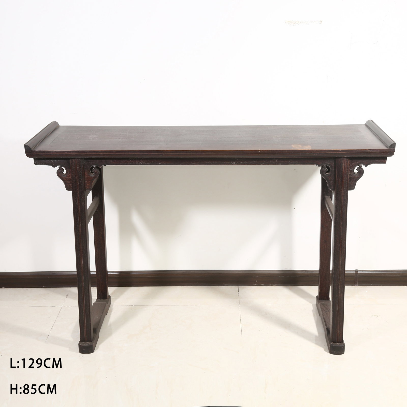 A ZITAN CURVED-HEAD TABLE (1 of 10)