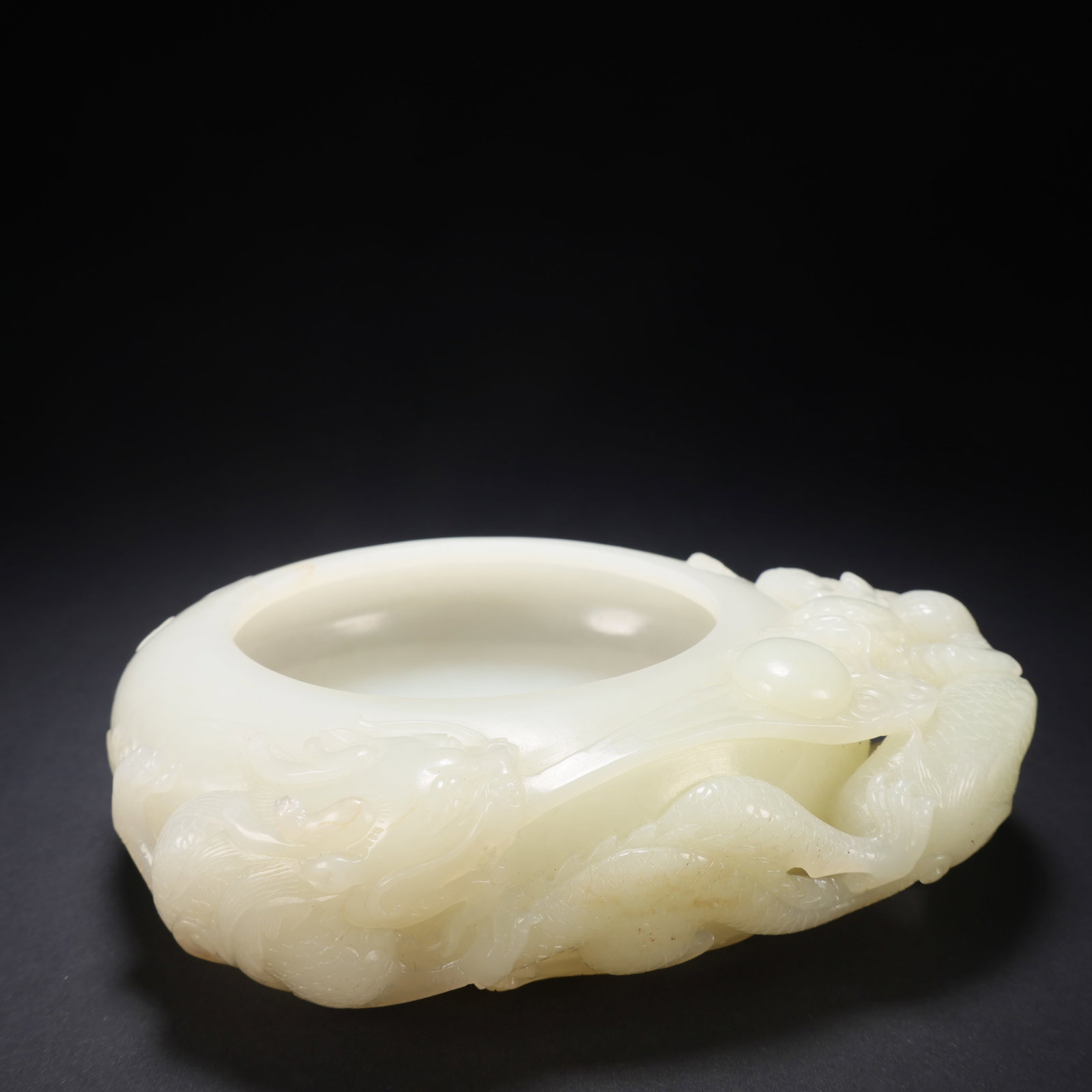 A HETIAN JADE "TWO DRAGONS PLAYING WITH A PEARL" WATER BASIN: Hetian Jade "Two Dragons Playing with a Pearl" Water Basin