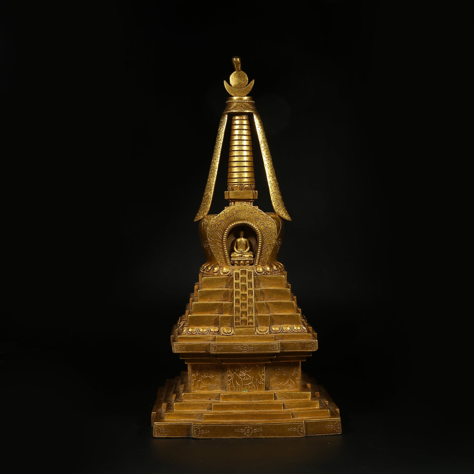 A GILT-BRONZE STUPA (1 of 9)