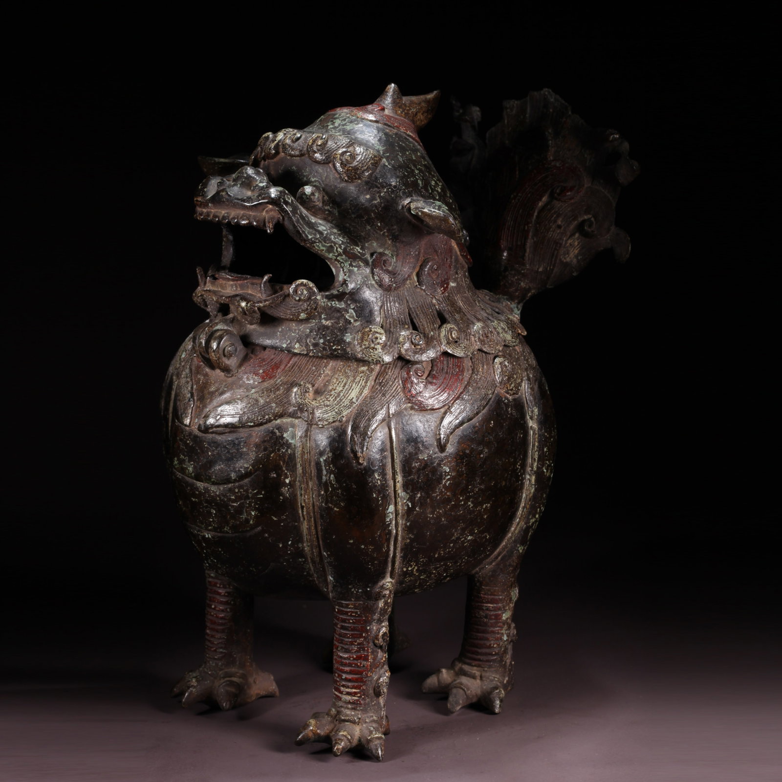 A BRONZE LU-DUAN INCENSE BURNER (1 of 8)