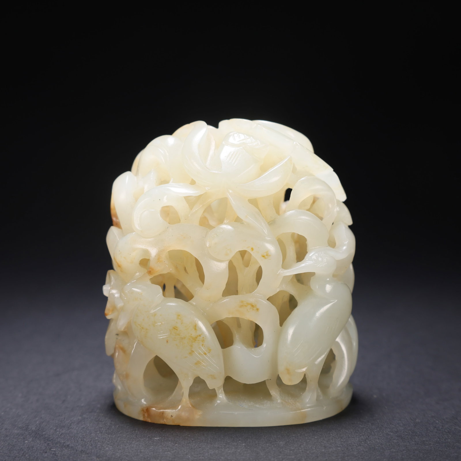 A HETIAN JADE CENSER LID: Hetian Jade Censer Lid