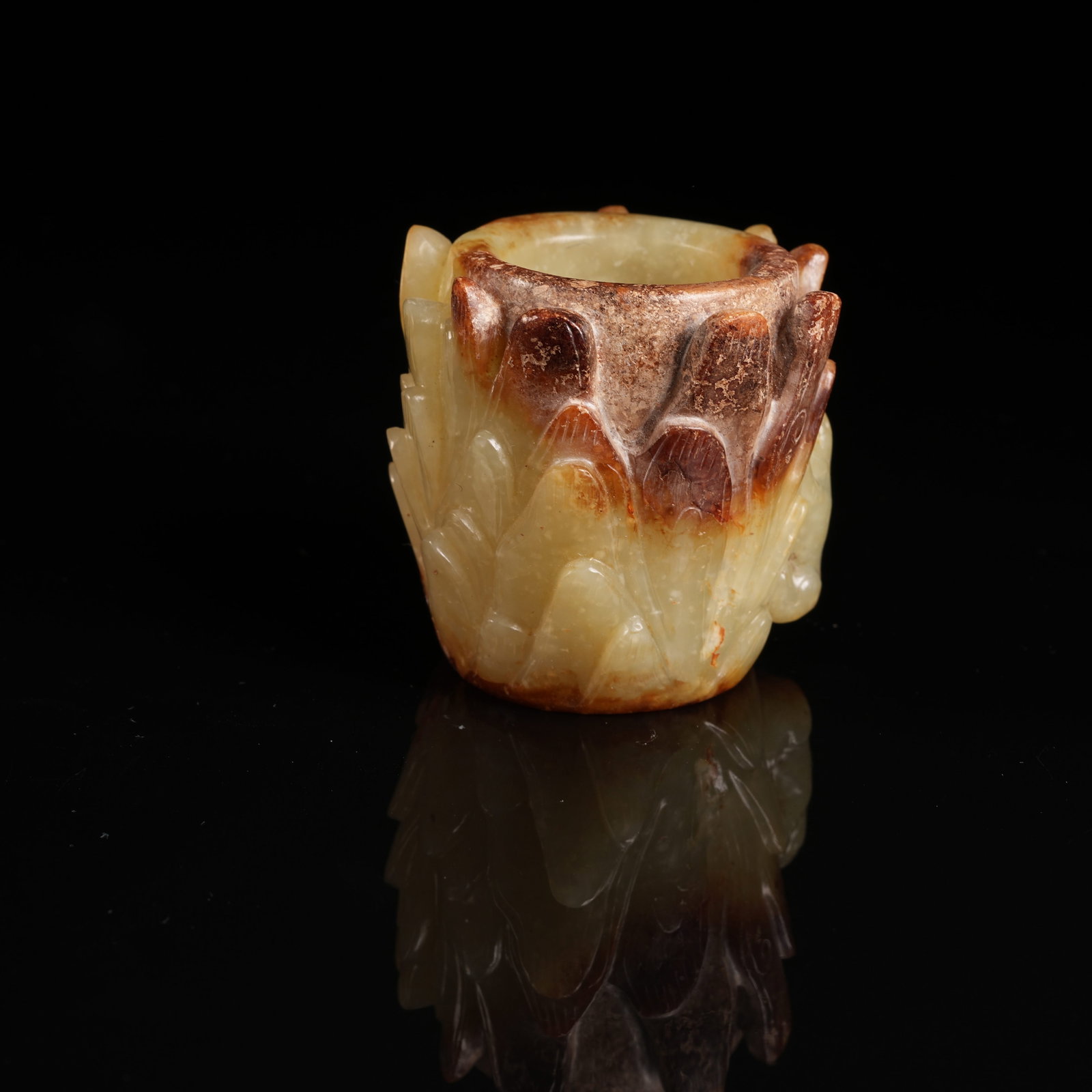 A ANCIENT JADE PHOENIX PATTERN THUMB RING - 4