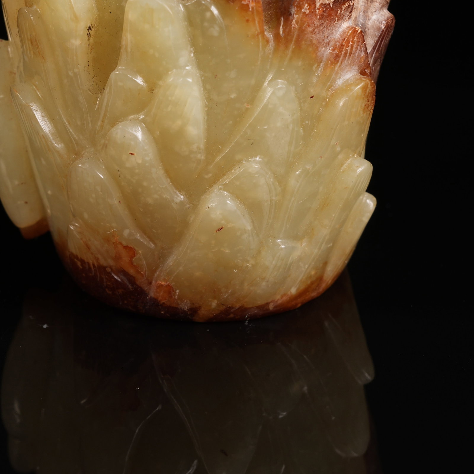 A ANCIENT JADE PHOENIX PATTERN THUMB RING - 7