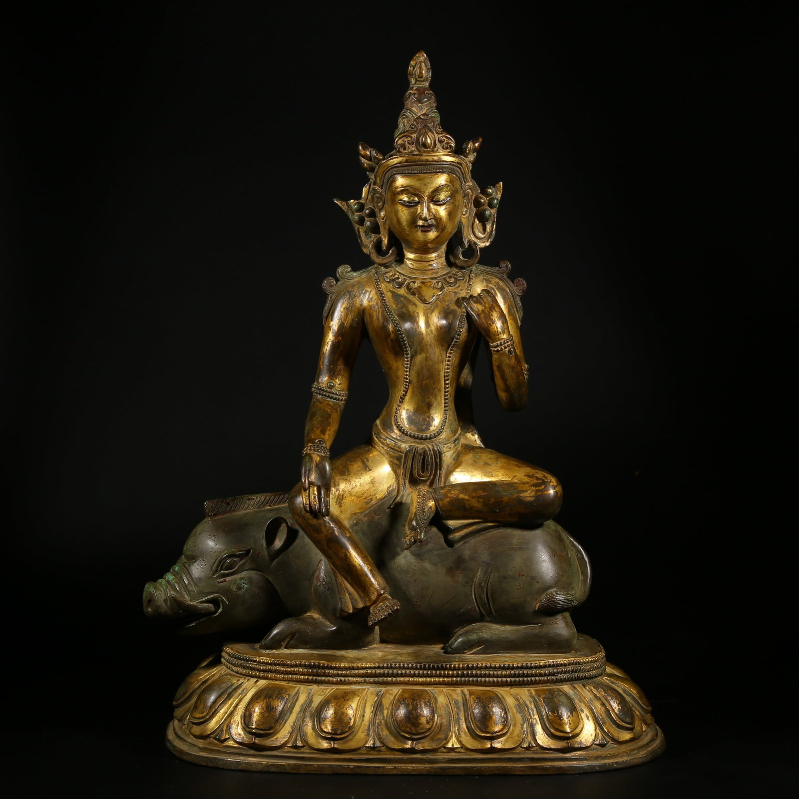 A GILDED BRONZE STATUE OF MARICI: Gilded Bronze Statue of Marici
