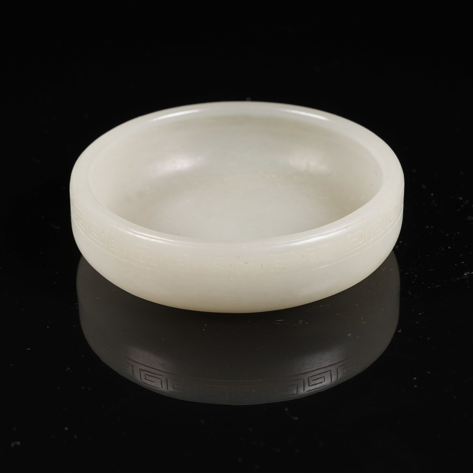 A HETIAN JADE BRUSH WASHER (1 of 9)