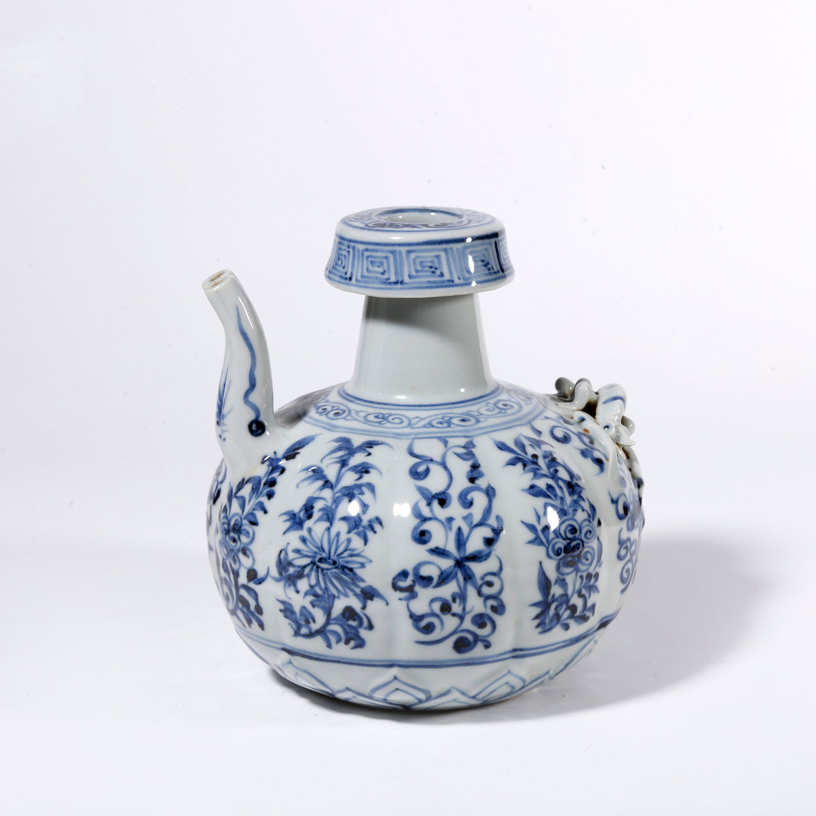 A BLUE AND WHITE BHUMPA POT WITH INTERLOCKING FLORAL DESIGN (1 of 9)