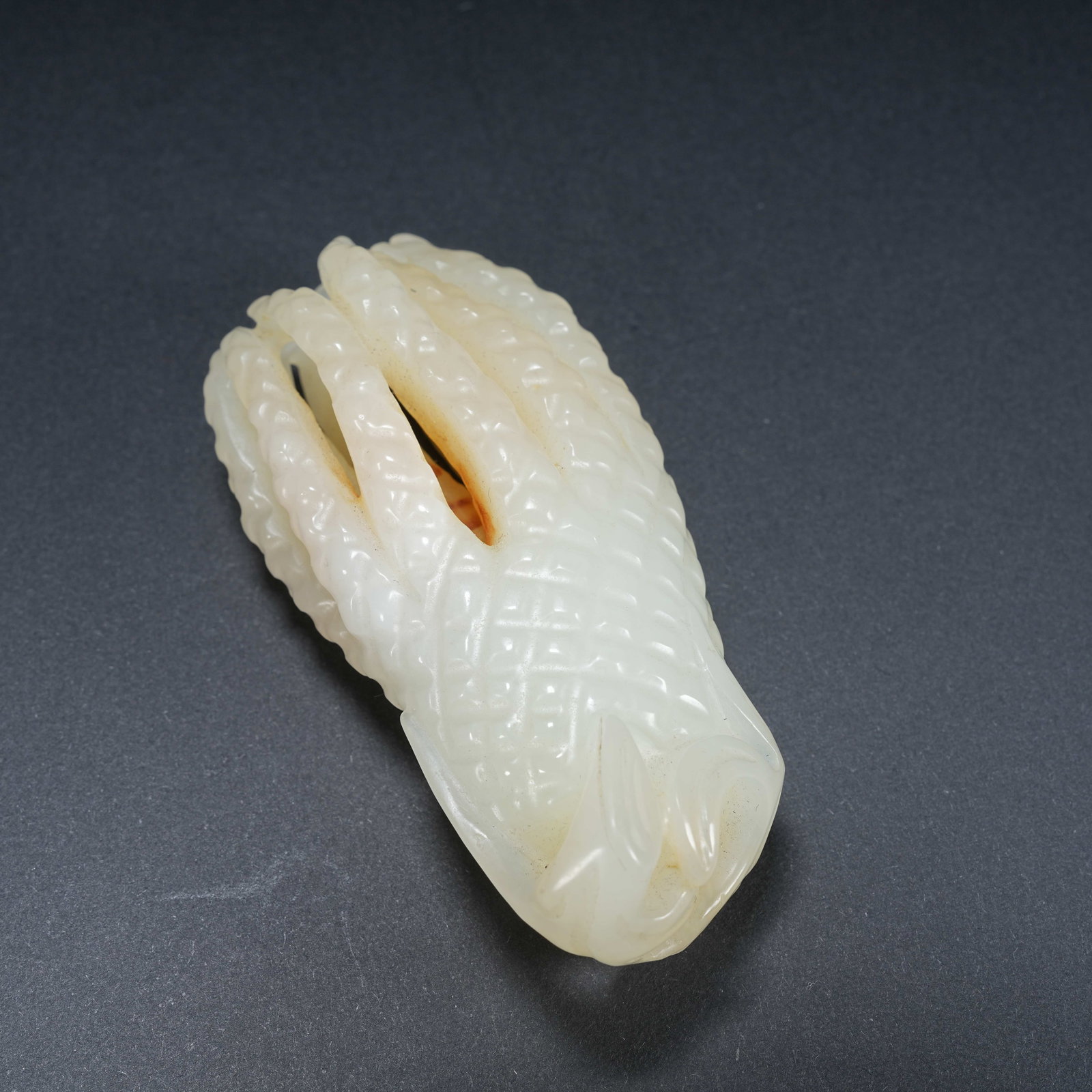 A HETIAN JADE BERGAMOT HAND PIECE: Hetian Jade Bergamot Hand Piece