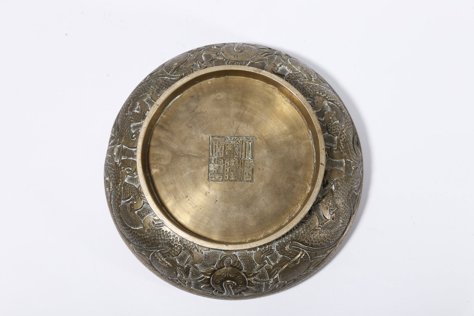 A BRONZE COVERED BOX WITH CLOUD AND DRAGON PATTERN - 9