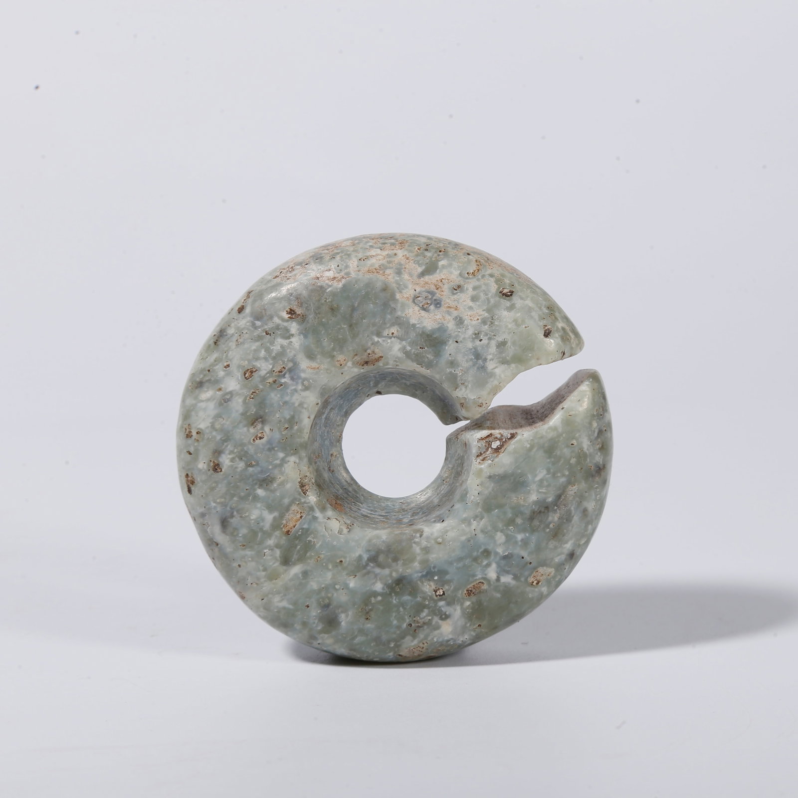 A ANCIENT JADE JUE (1 of 10)