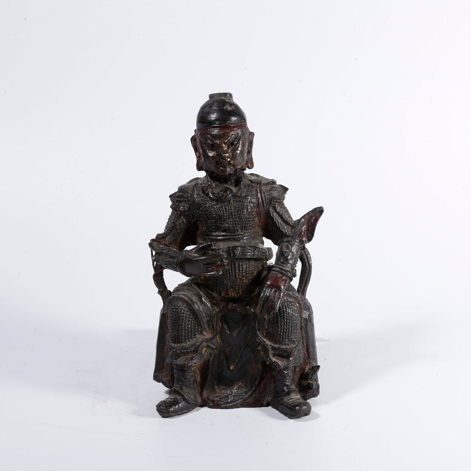 A BRONZE STATUE OF GUAN GONG: Bronze Statue of Guan Gong