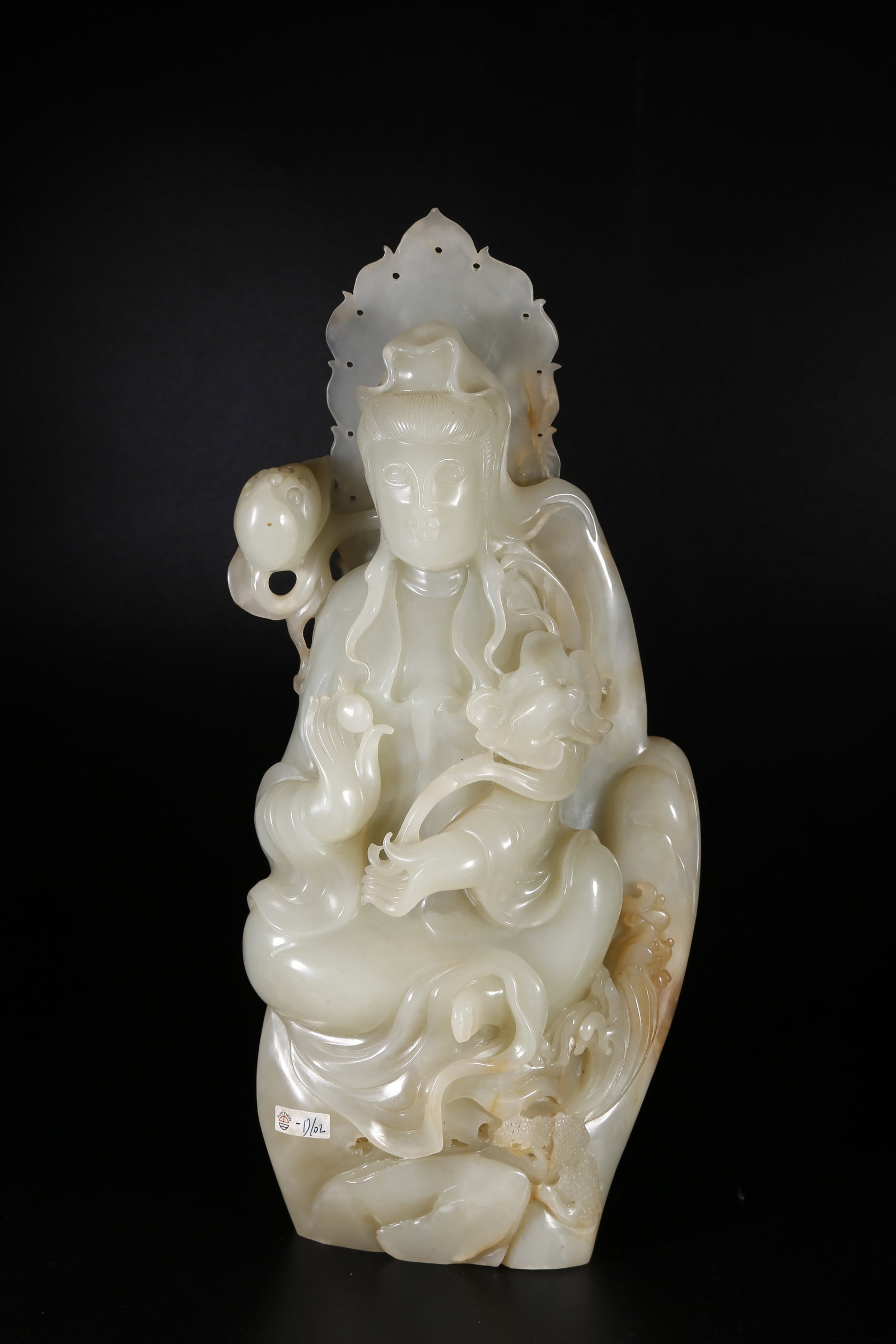 A HETIAN JADE GUANYIN STATUE (1 of 9)