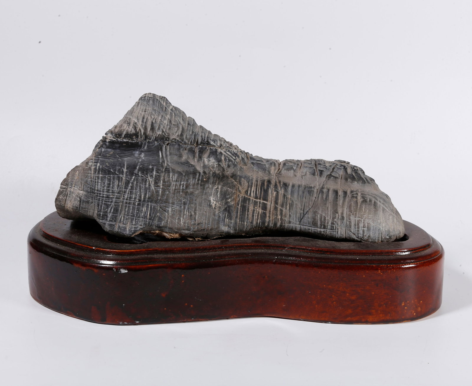 A LINGBI STONE MOUNTAIN ORNAMENT: Lingbi Stone Mountain Ornament