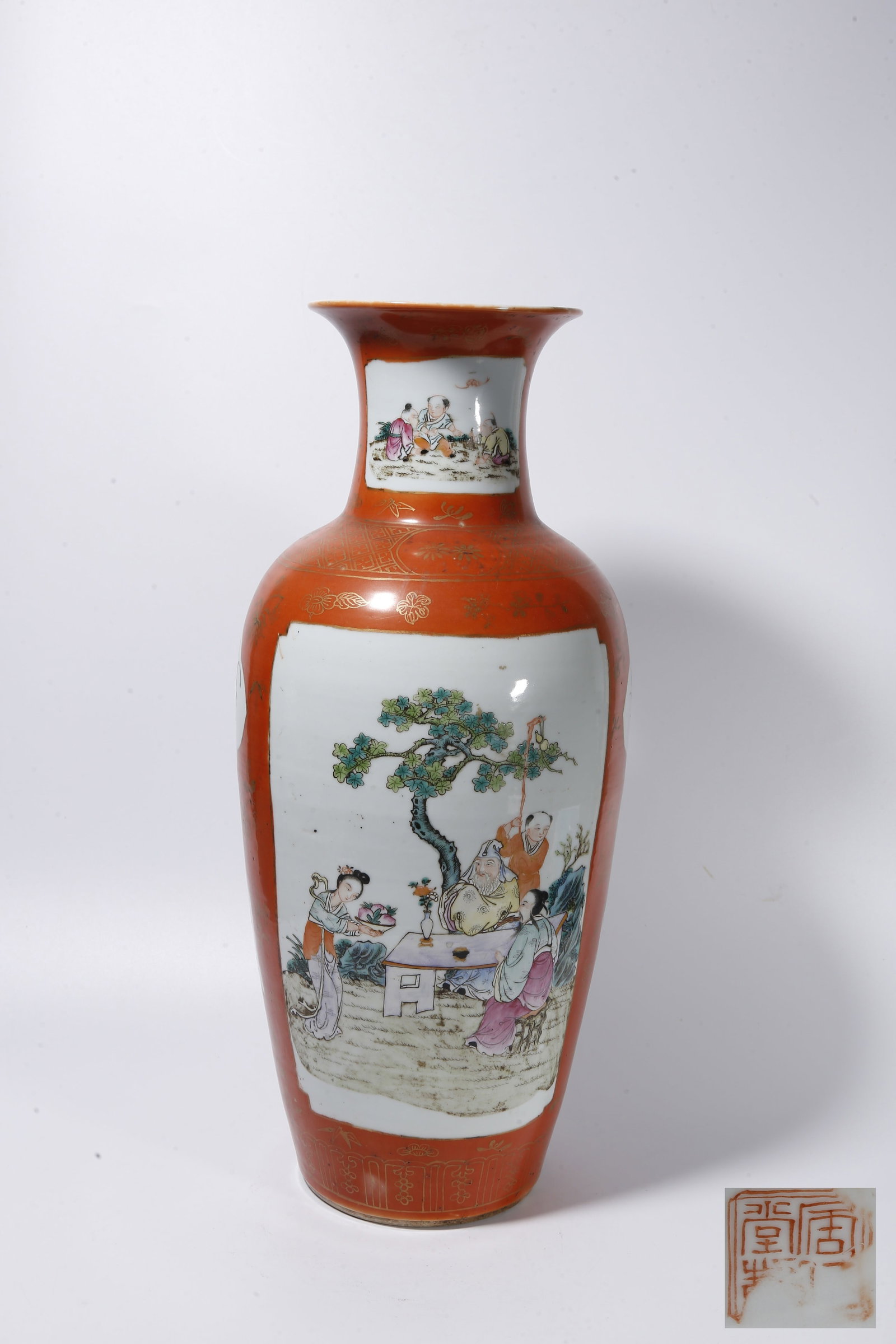 A FAMILLE ROSE DECORATIVE VASE WITH FIGURAL STORY PANELS ON CARMINE RED GROUND (1 of 10)