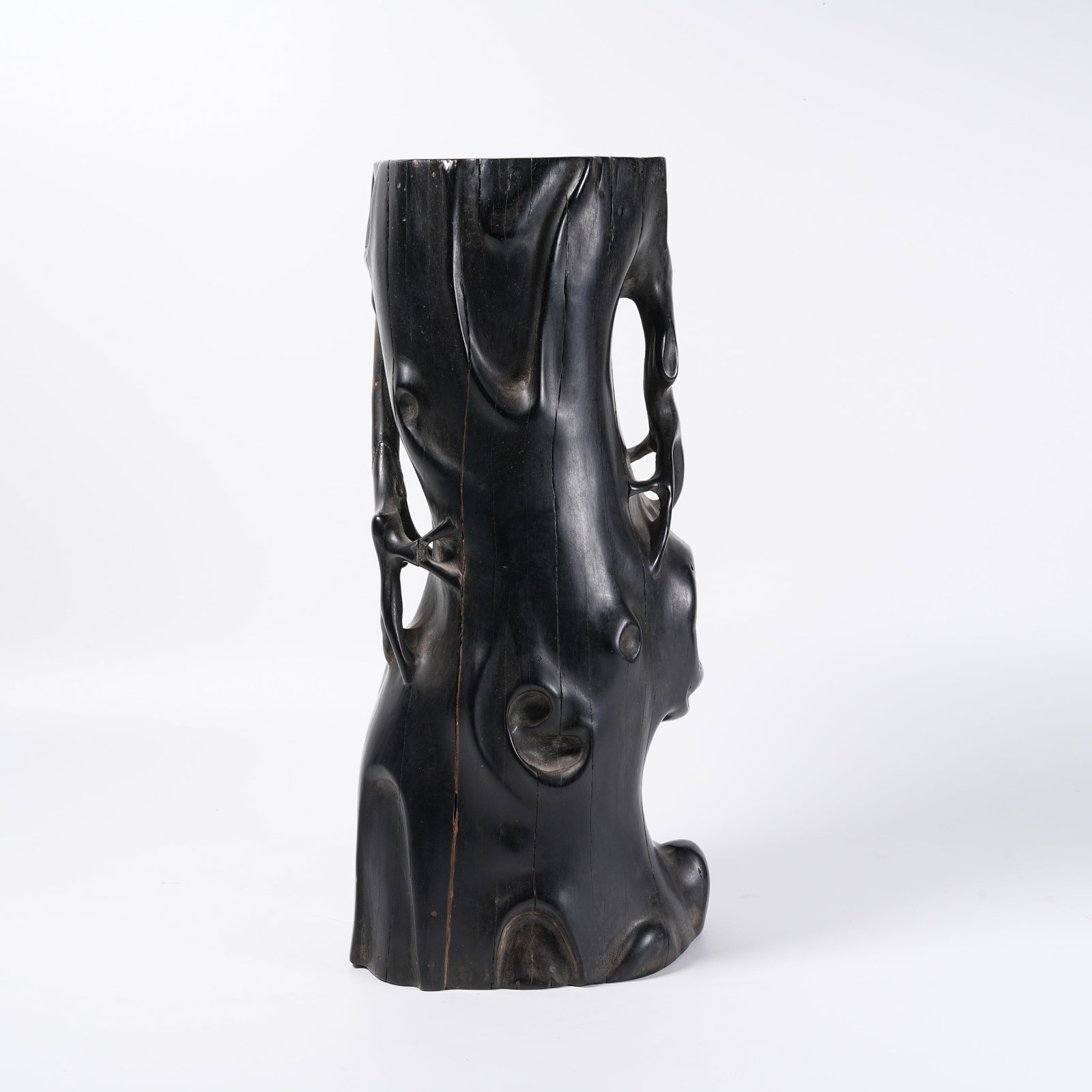 A EBONY FLOWER VASE (1 of 10)