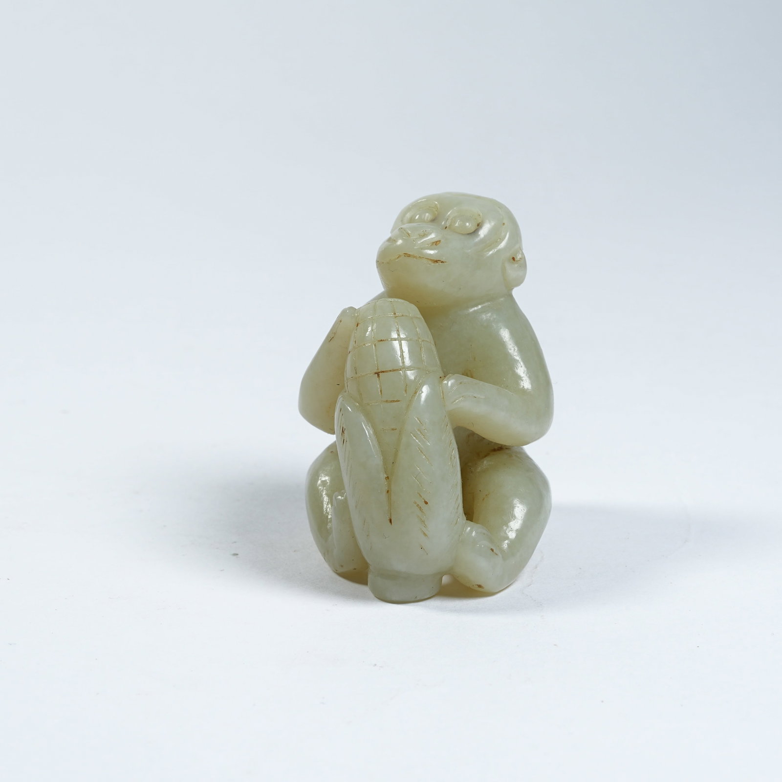 A HETIAN JADE MONKEY ORNAMENT (1 of 8)