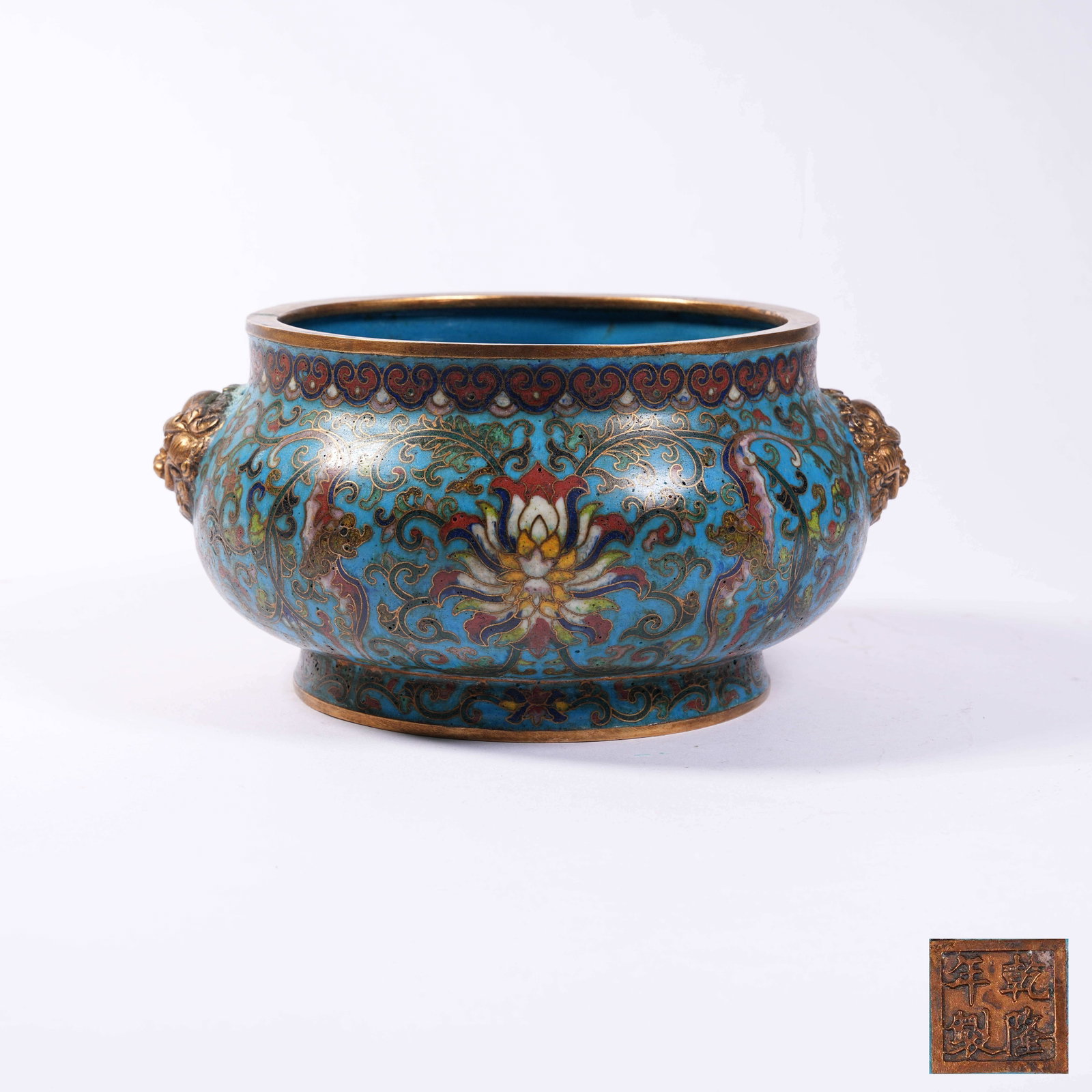 A CLOISONNE CENSER WITH LION EARS AND INTERLOCKING PRECIOUS FLORAL PATTERNS (1 of 9)