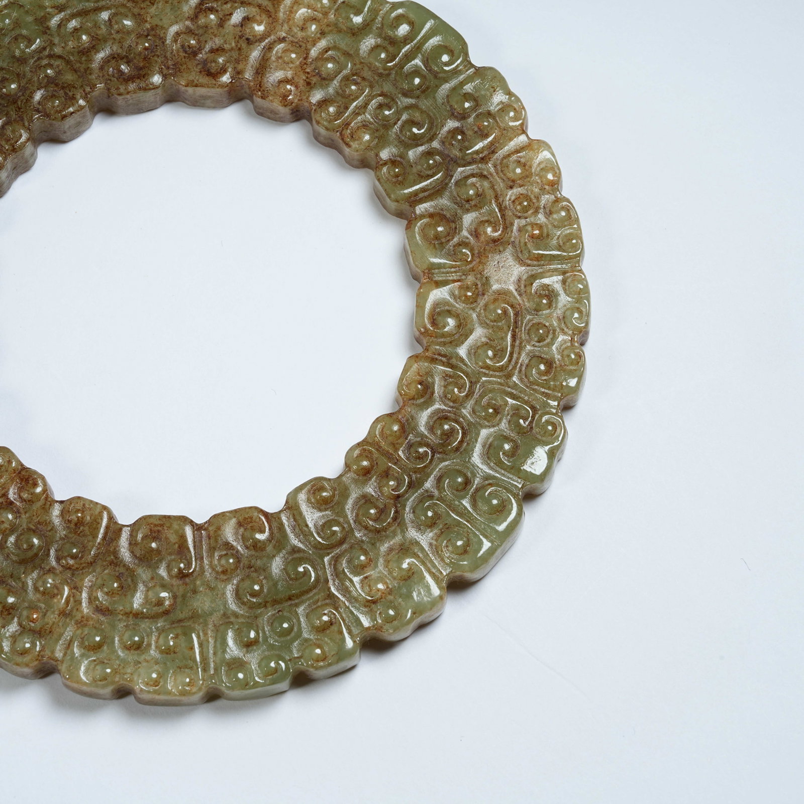 A ANCIENT JADE BI WITH INTERLOCKING CLOUD PATTERNS - 2