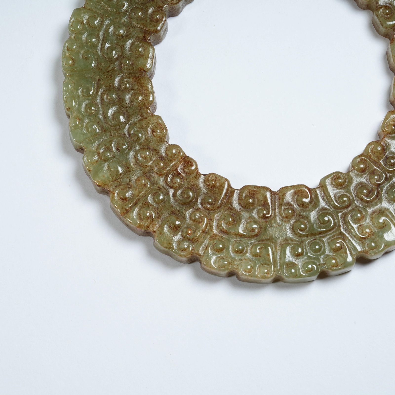 A ANCIENT JADE BI WITH INTERLOCKING CLOUD PATTERNS - 3
