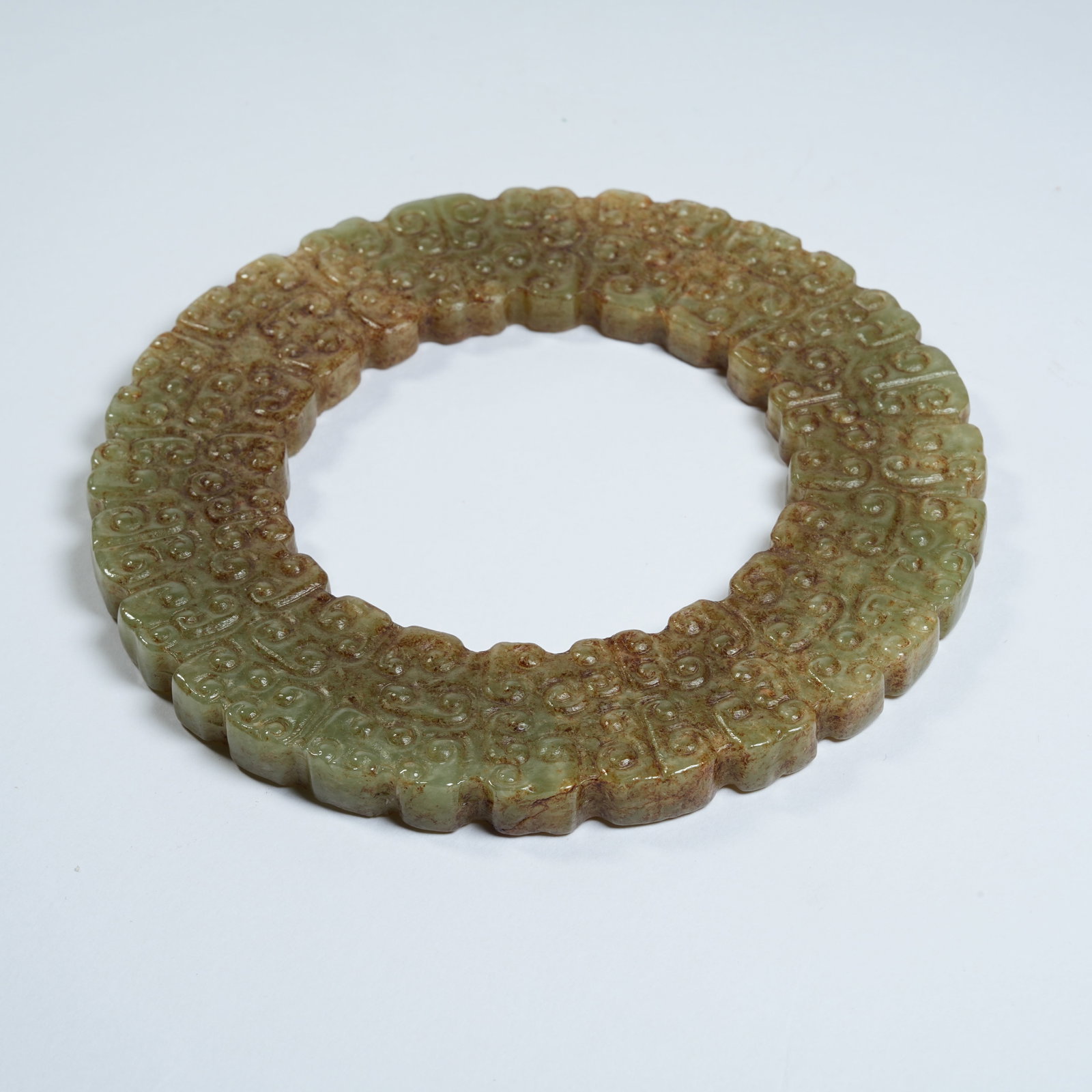 A ANCIENT JADE BI WITH INTERLOCKING CLOUD PATTERNS - 6