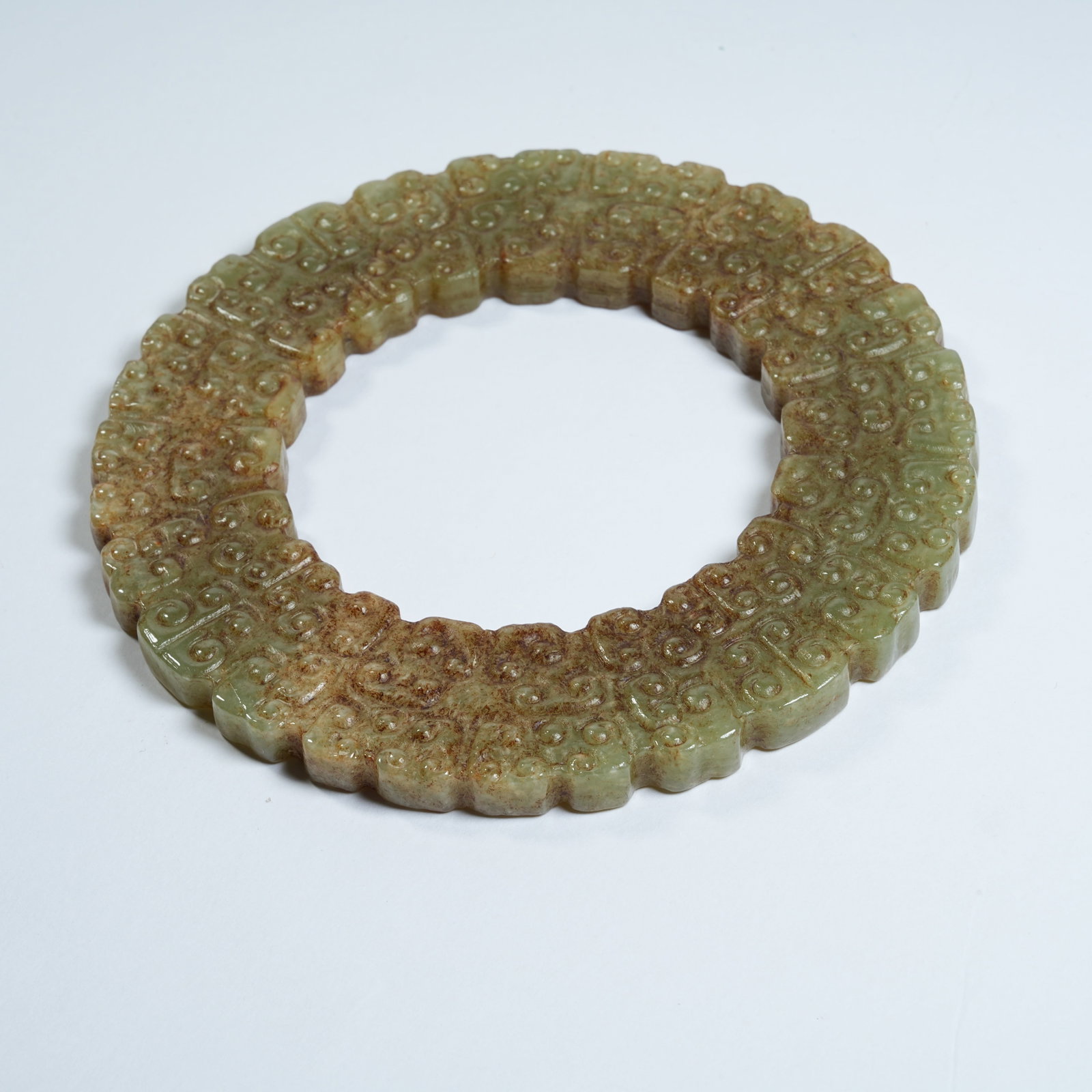 A ANCIENT JADE BI WITH INTERLOCKING CLOUD PATTERNS - 7
