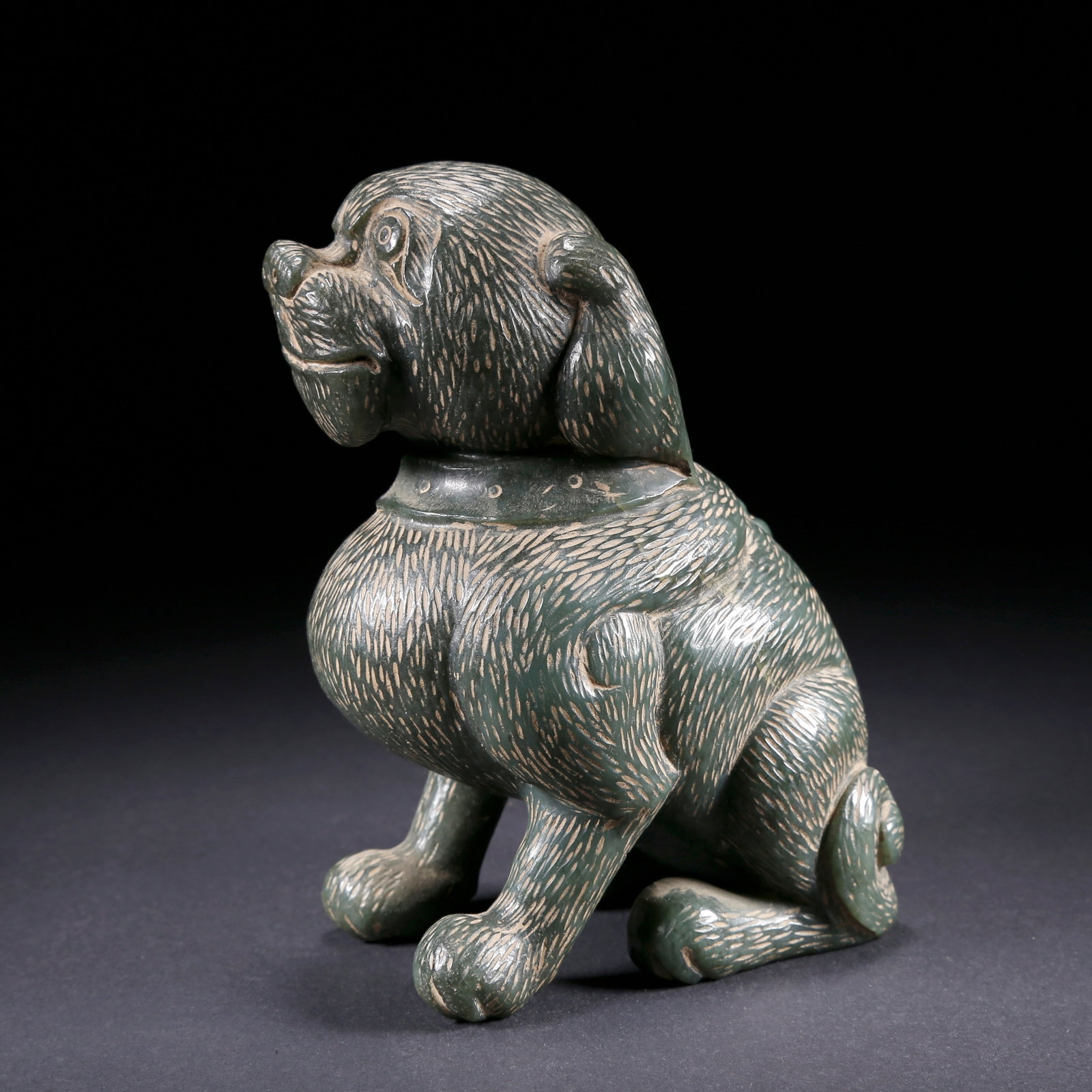 A BEAST-SHAPED ANCIENT JADE ORNAMENT (1 of 9)