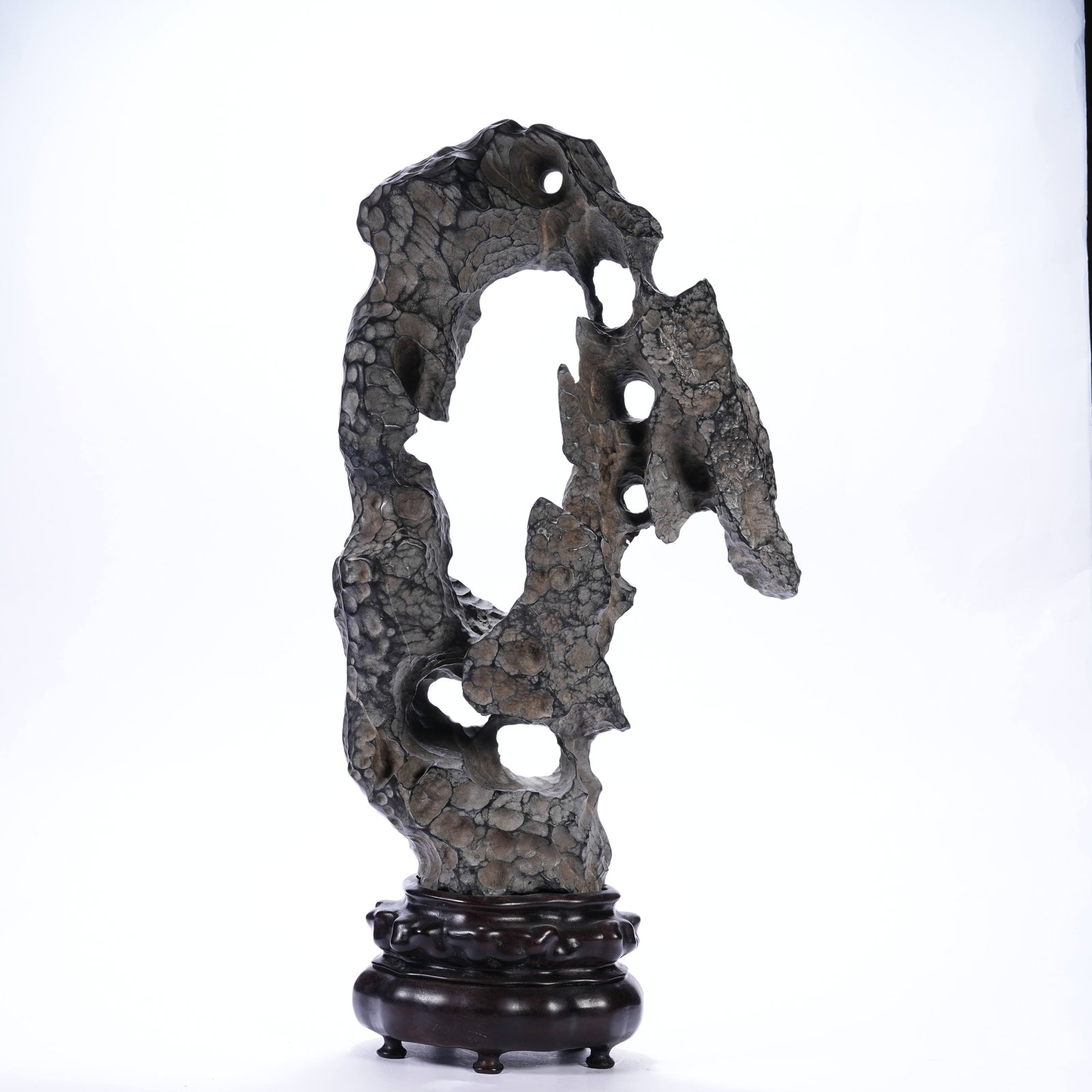 A TAIHU STONE ORNAMENT: Taihu Stone Ornament