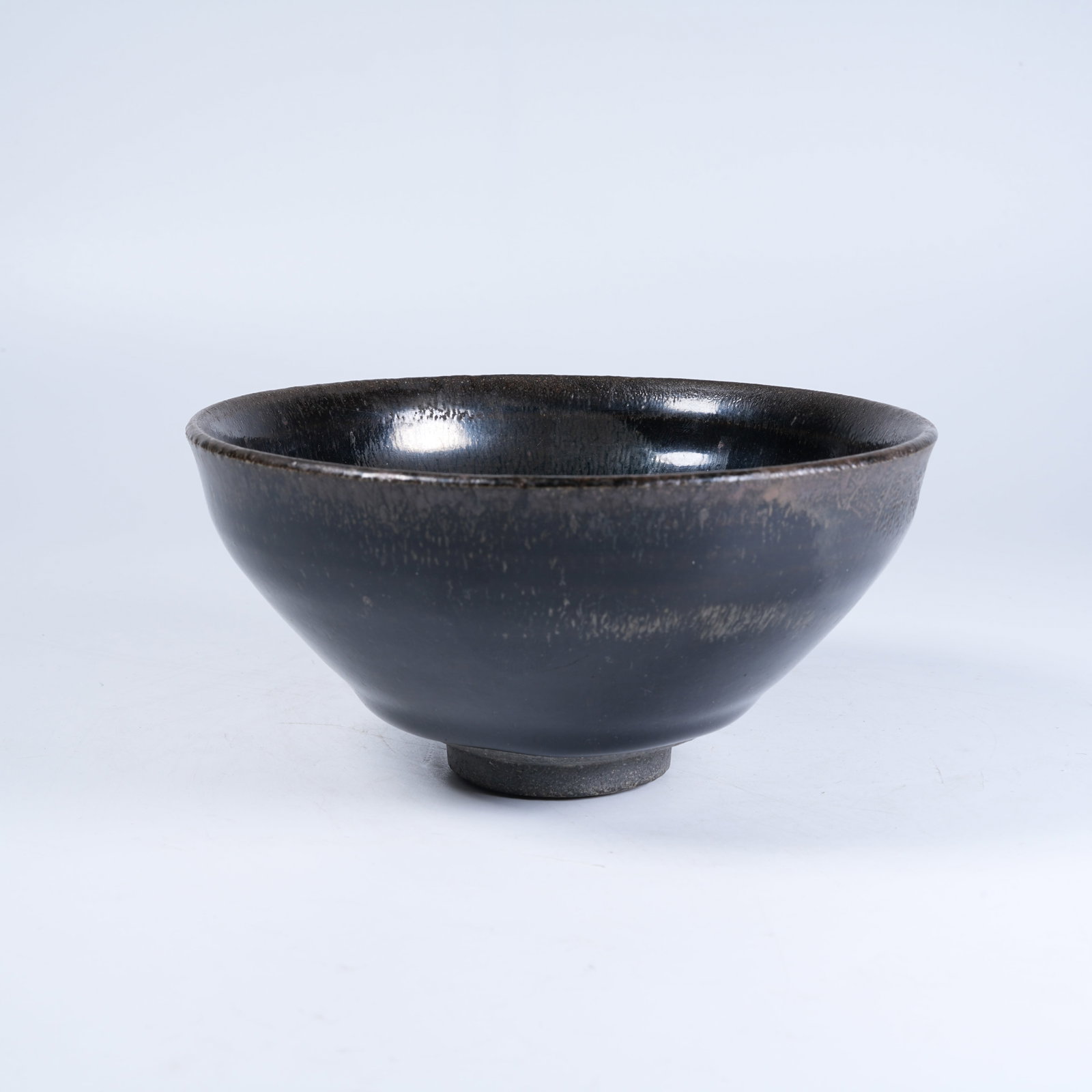 A CIZHOU KILN TEA BOWL: Cizhou Kiln Tea Bowl