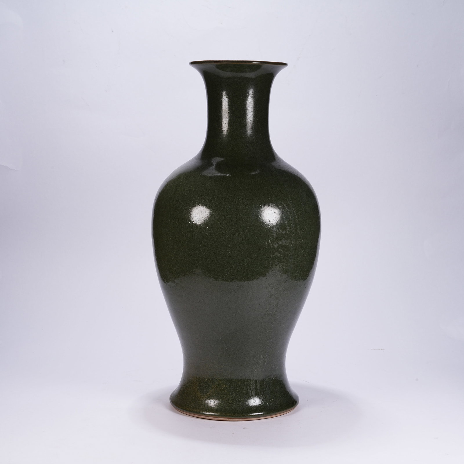 A TEA-DUST GLAZE DECORATIVE VASE (1 of 9)