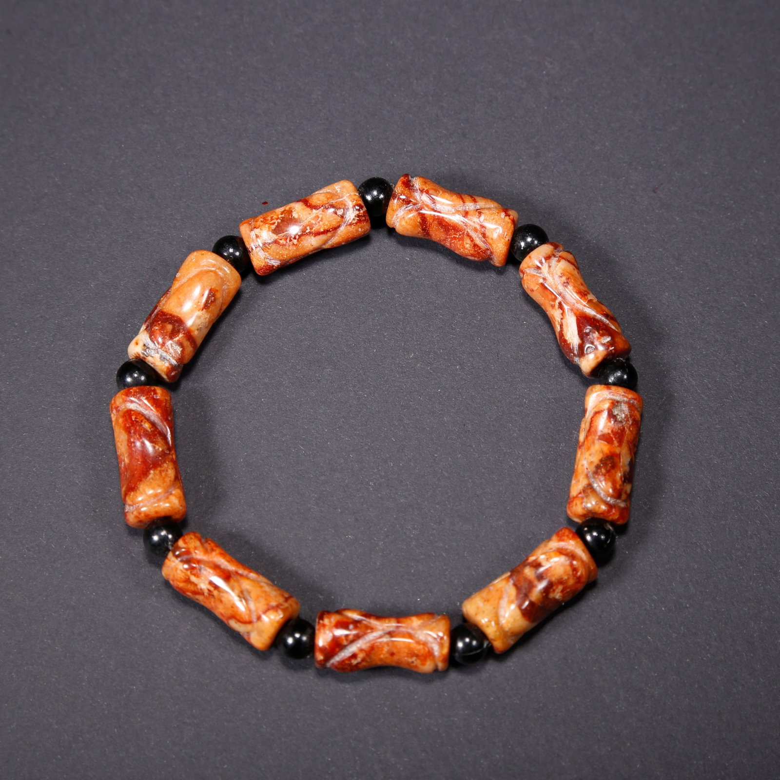A ANCIENT JADE BRACELET BEADS: Ancient Jade Bracelet Beads