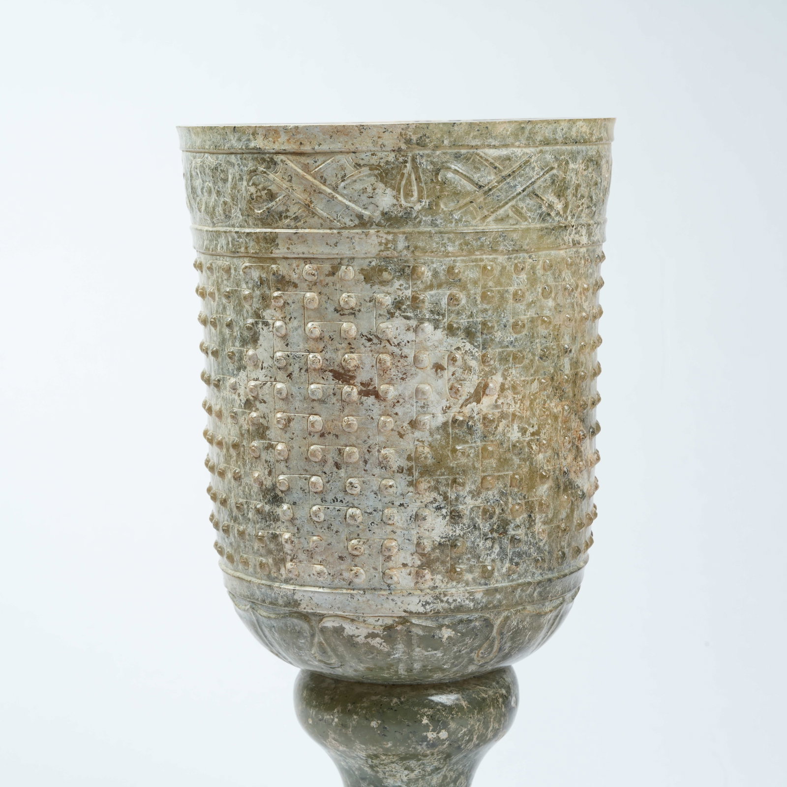 A ANCIENT JADE STEMMED CUP WITH NAIL PATTERNS - 2