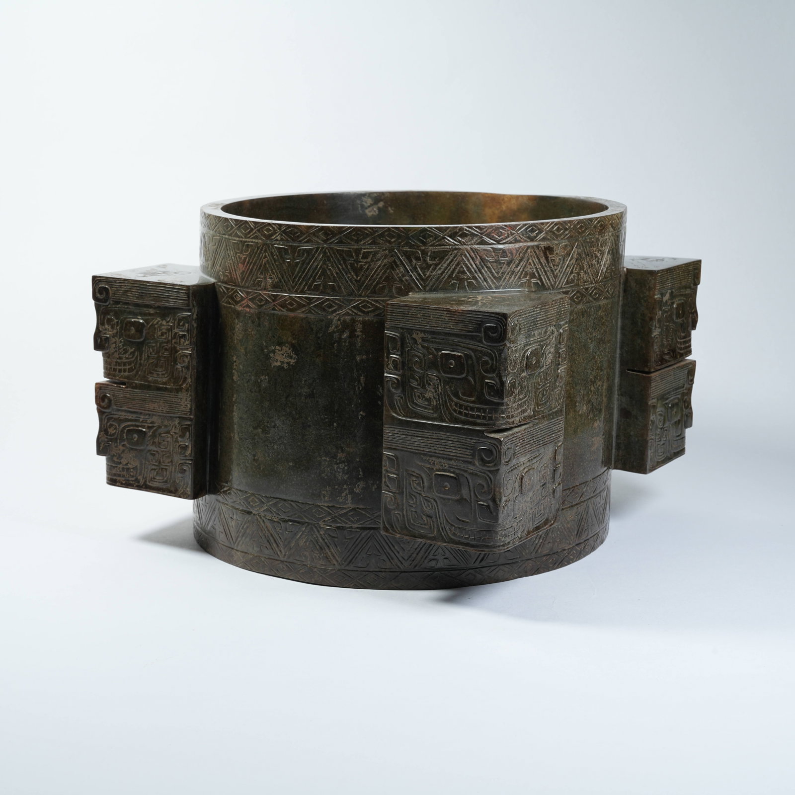 A ANCIENT JADE CONG WITH DEITY MASK PATTERNS: Ancient Jade Cong with Deity Mask Patterns