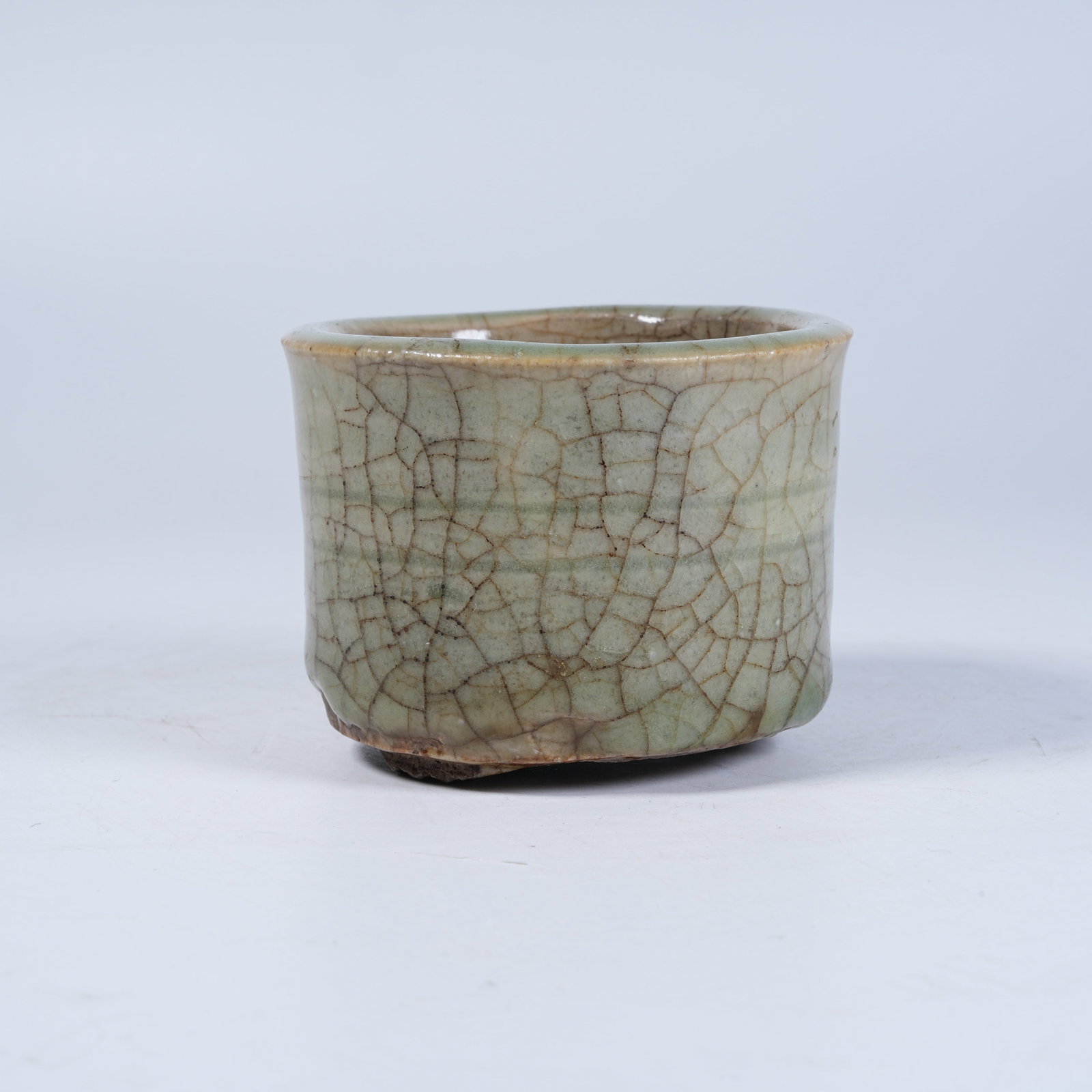 A LONGQUAN KILN CENSER (1 of 9)
