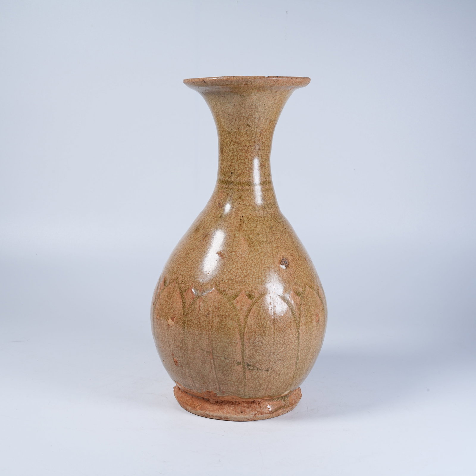 A HONGZHOU KILN PEAR-SHAPED VASE WITH LOTUS PETAL PATTERNS (1 of 9)