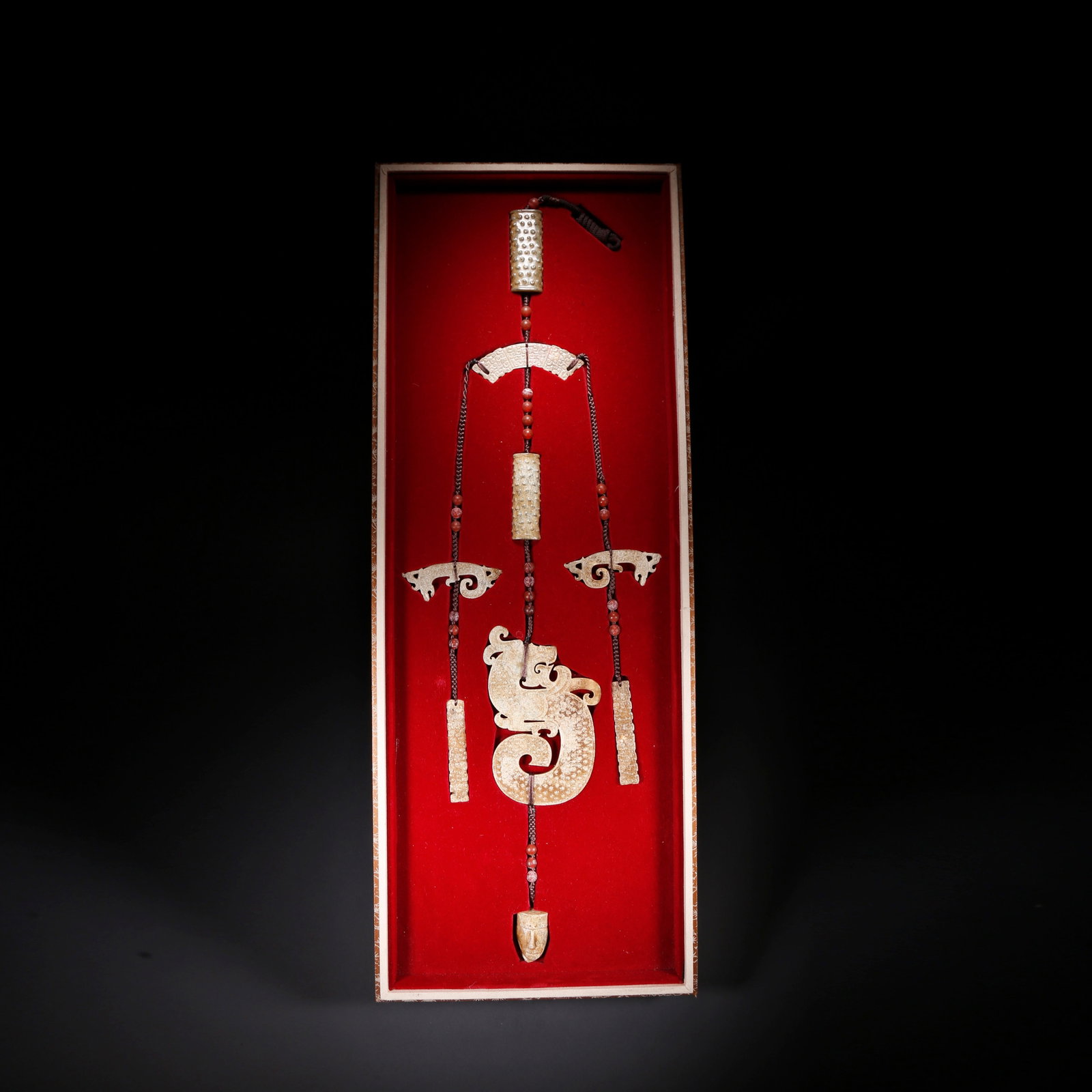 A HETIAN JADE ORNAMENT (1 of 10)