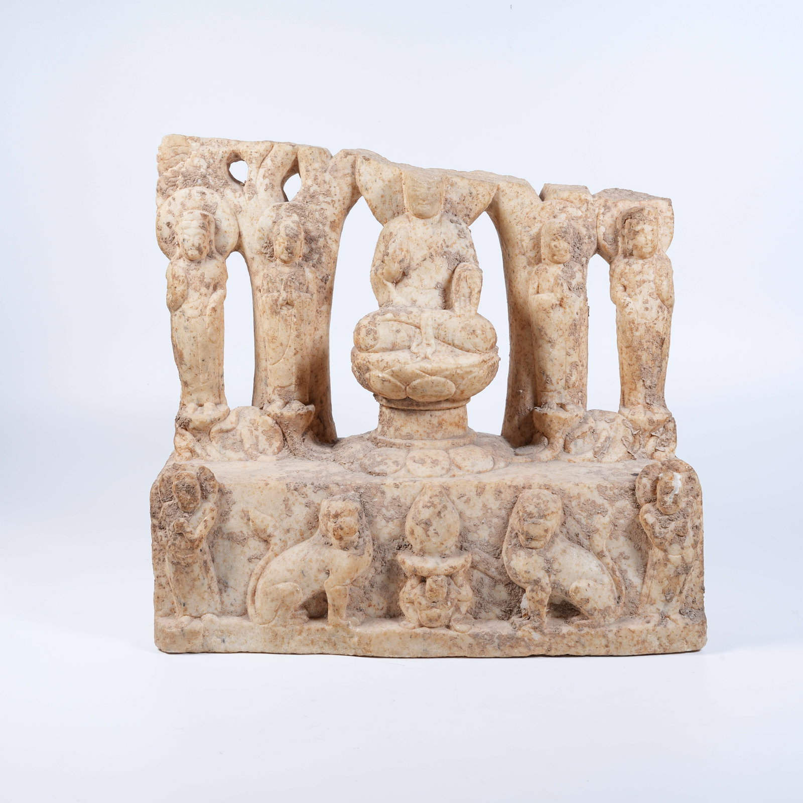 A WHITE MARBLE BUDDHA STATUE ORNAMENT (1 of 10)