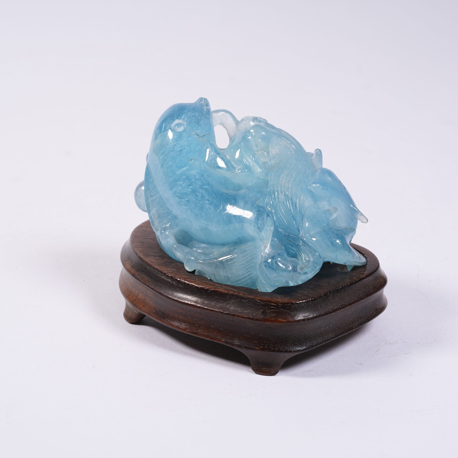 A AQUAMARINE ORNAMENT WITH ABUNDANCE MOTIF: Aquamarine Ornament with Abundance Motif