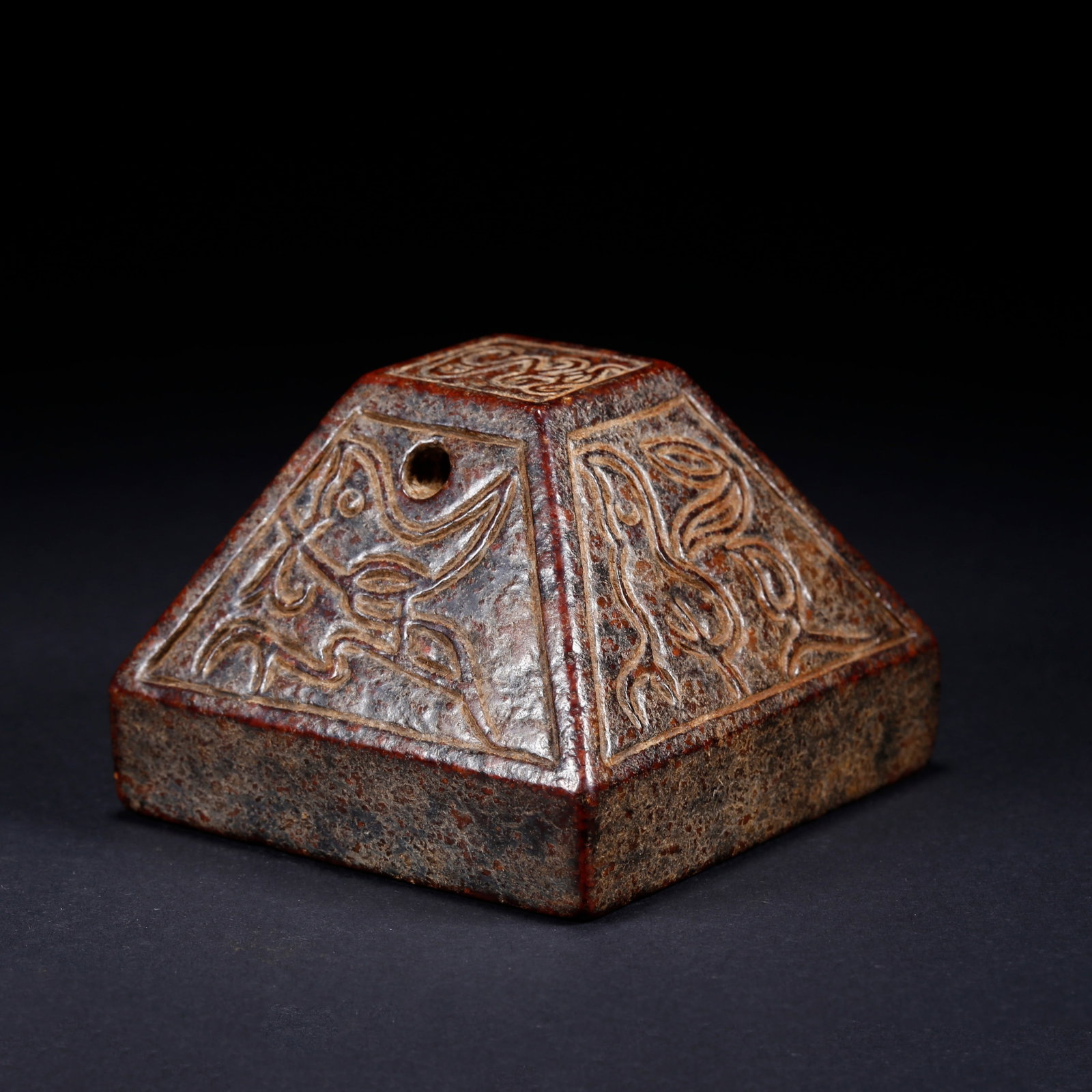 A ANCIENT JADE SEAL: Ancient Jade Seal